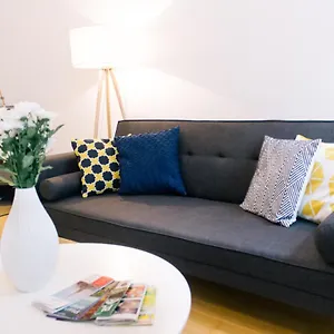  Apartment Bright, And Stylish
